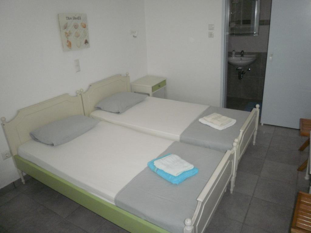 Hotel Katerina Piso Livadi Zimmer foto